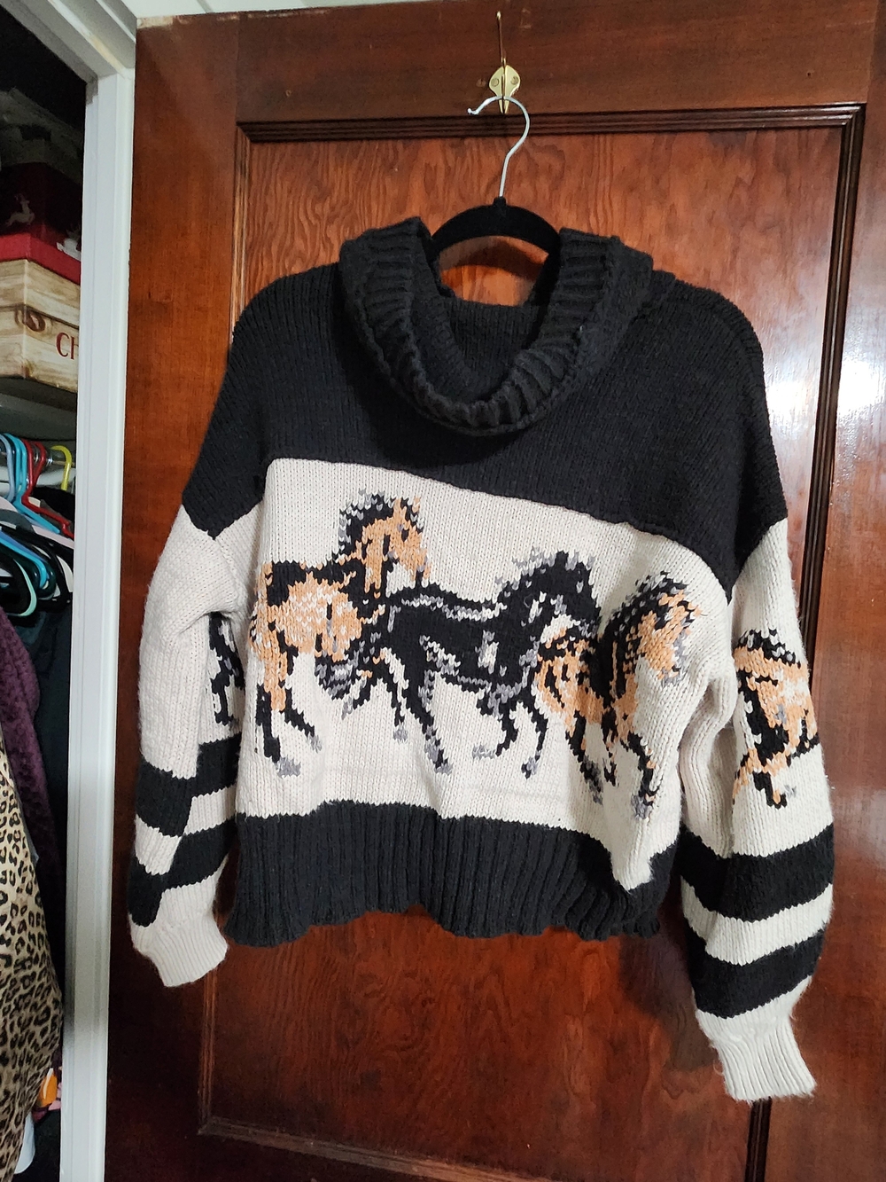 Pilcro Black & Cream Horse-Graphic Button Cardigan with Tan Accents - Picture 3 of 4